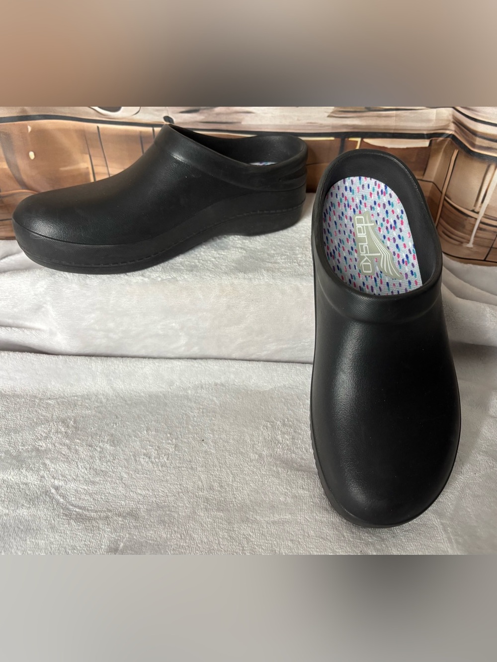 Dansko Kaci Black Molded Slip Resistant Nursing Clogs Women's 38 US 7.5-8 - Picture 5 of 16